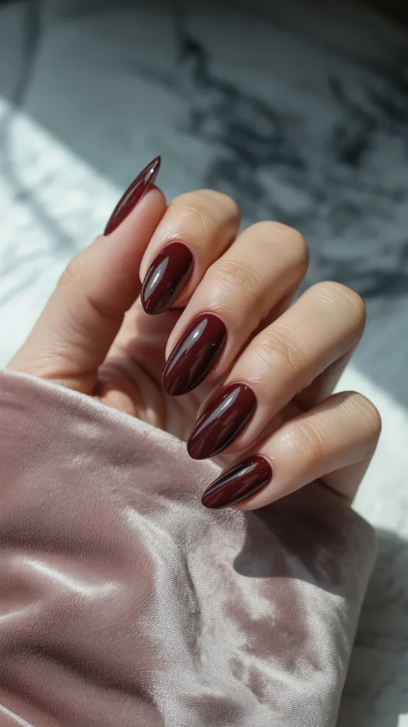 porcelán körmök mandula formában